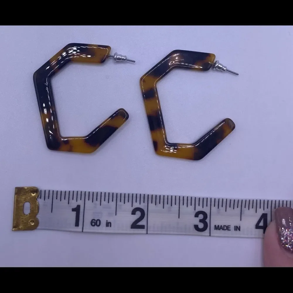N/A tortoise resin